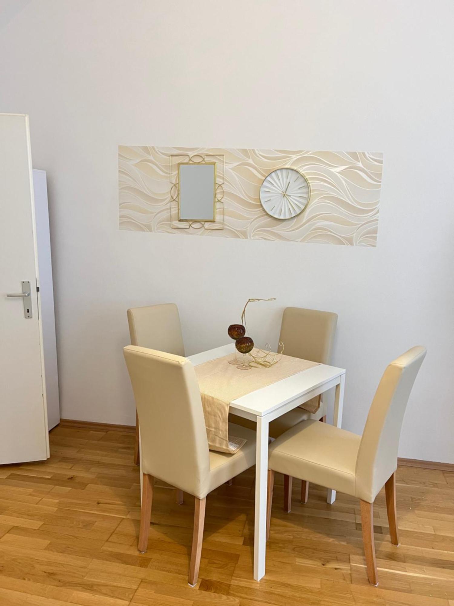 Top Location Vienne Extérieur photo
